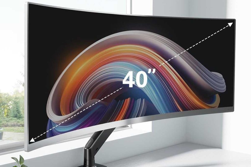 How To Choose The Right Monitor Size For Your Workspace