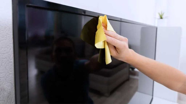 How To Safely Clean A Flat Screen Tv Without Damage
