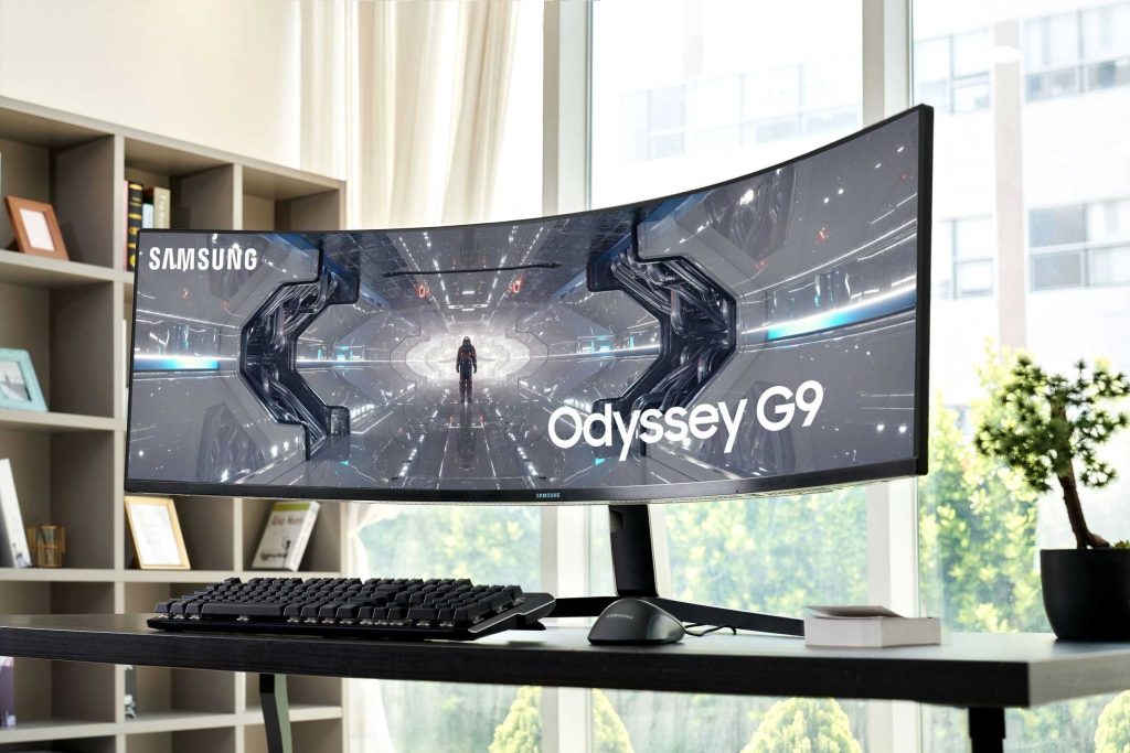 Is An Ultrawide Monitor Worth It For Your Setup